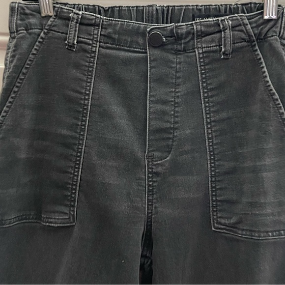 🥑5/$25 Blank NYC Grey Denim Joggers sz 28 - Picture 5 of 8